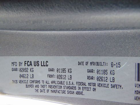 Used 2015 Chrysler 200 S w/ Comfort Group image 21