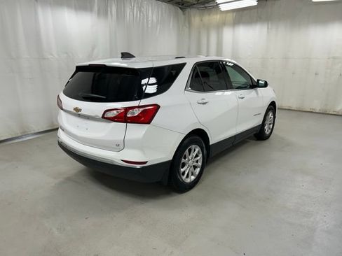 Used 2019 Chevrolet Equinox LT w/ Driver Convenience Package FWD image 4