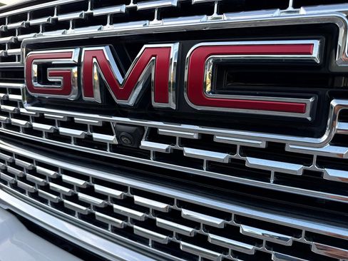 Used 2022 GMC Sierra 2500 Denali w/ Denali Ultimate Package image 67