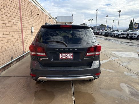 Used 2018 Dodge Journey Crossroad AWD/4WD image 5