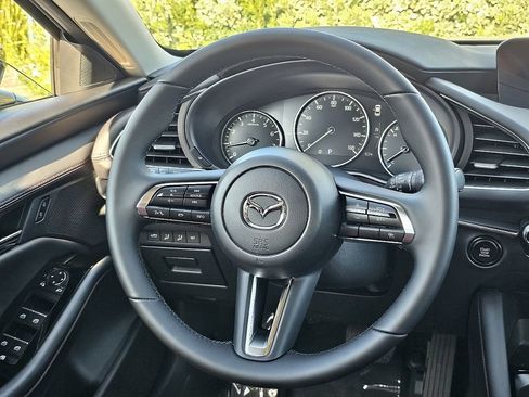 New 2026 MAZDA MAZDA3 Carbon image 30