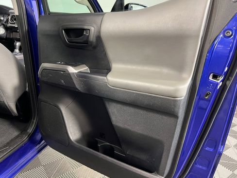 Used 2023 Toyota Tacoma SR image 28