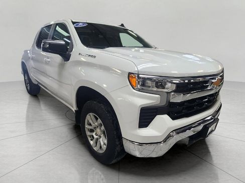 Used 2024 Chevrolet Silverado 1500 LT image 1