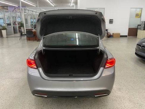 Used 2016 Chrysler 200 S image 29