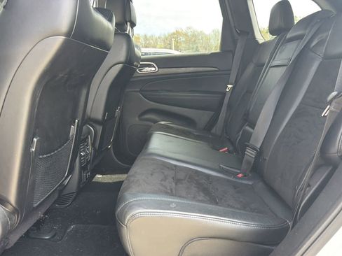 Used 2021 Jeep Grand Cherokee Laredo X AWD/4WD image 18