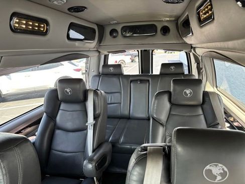 Used 2020 GMC Savana 2500 Extended w/ Enhanced Convenience Package RWD image 41