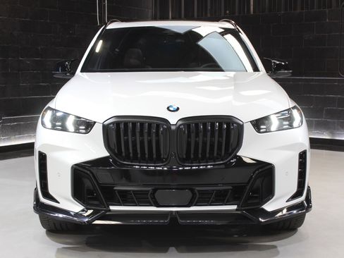 Used 2025 BMW X5 xDrive40i w/ M Sport Package image 10