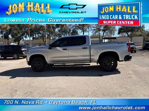 Used 2021 Chevrolet Silverado 1500 LT Trail Boss w/ Convenience Package II image 5
