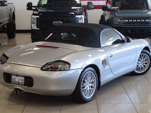 Used 2002 Porsche Boxster RWD image 16