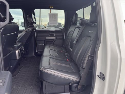 Used 2022 Ford F350 Platinum image 22