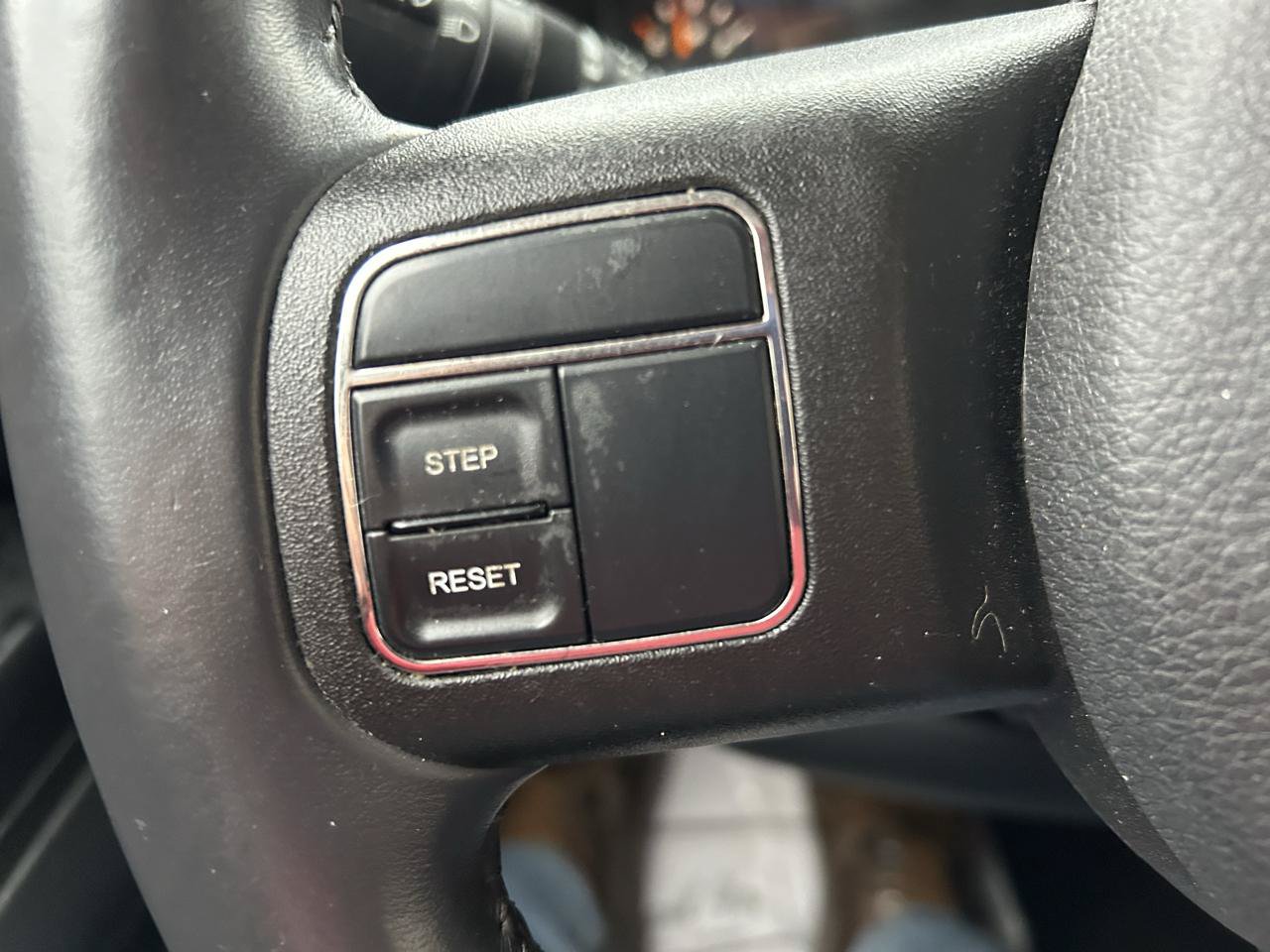 Used 2014 Jeep Patriot Latitude AWD/4WD image 18
