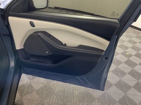 Used 2024 Ford Mustang Mach-E Premium AWD/4WD image 30