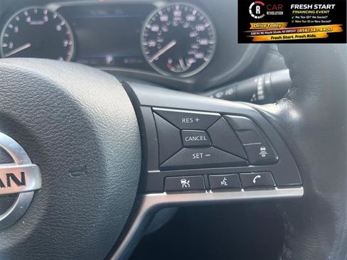 Used 2021 Nissan Sentra SV image 18