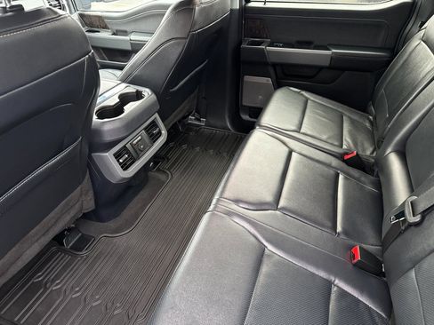 Used 2024 Ford F350 Lariat image 12