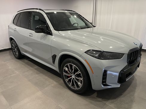 Used 2024 BMW X5 M60i w/ Executive Package AWD/4WD image 3