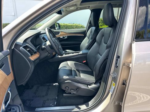 Certified 2023 Volvo XC90 T8 Plus image 17