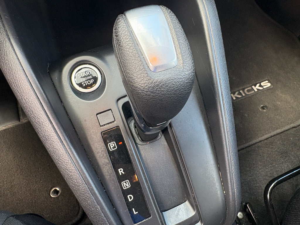 Used 2024 Nissan Kicks S FWD image 22