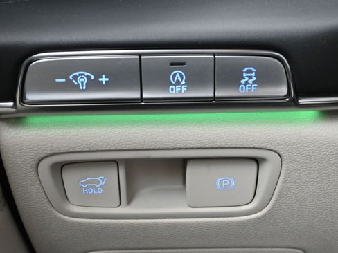 Used 2022 Genesis GV80 2.5T w/ Prestige Package 04 image 12