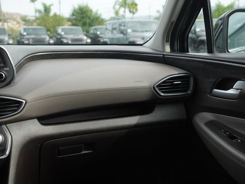 Used 2020 Hyundai Santa Fe SE FWD image 36