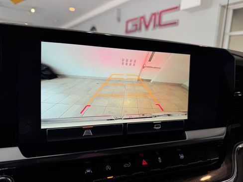 Certified 2024 GMC Sierra 1500 Elevation image 19