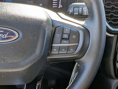 Used 2025 Ford Ranger XLT w/ FX4 Off-Road Package AWD/4WD image 16