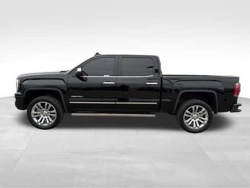 Used 2018 GMC Sierra 1500 Denali w/ Denali Ultimate Package image 4