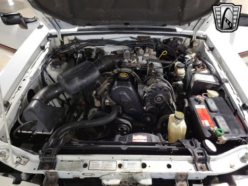 Used 1989 Ford Mustang LX image 15