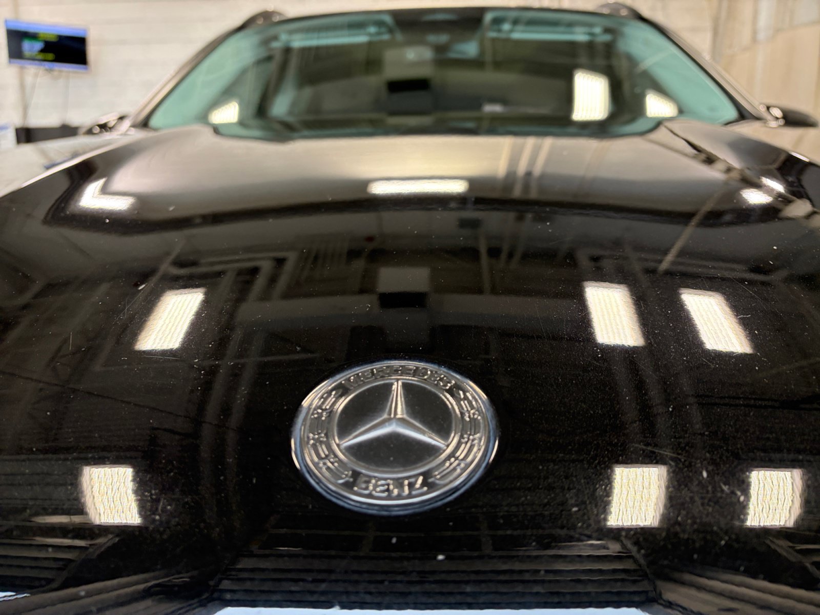 Used 2024 Mercedes-Benz GLE 350 4MATIC image 23