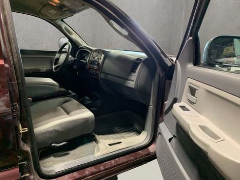 Used 2005 Dodge Dakota SLT AWD/4WD image 35