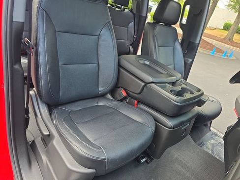 Used 2019 GMC Sierra 1500 Elevation w/ Elevation Value Package AWD/4WD image 10