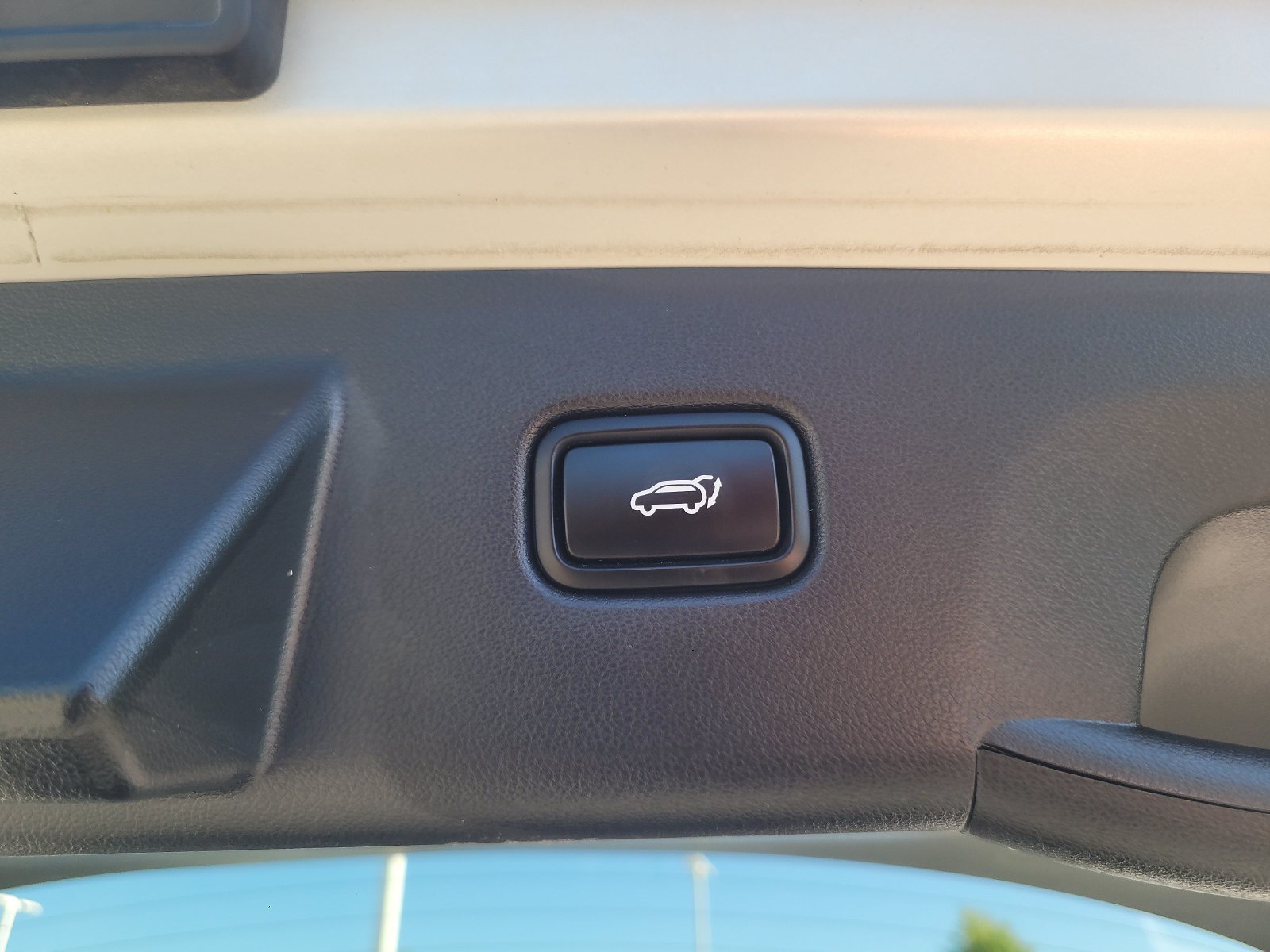 Used 2022 Hyundai Tucson SEL w/ Cargo Package AWD/4WD image 27