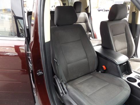 Used 2018 Ford Flex SEL image 22