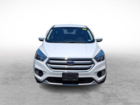 Used 2017 Ford Escape SE AWD/4WD image 2