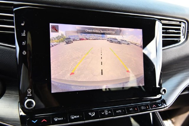 Used 2023 Jeep Wagoneer L Series II AWD/4WD image 15