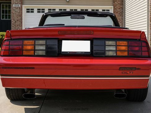 Used 1988 Chevrolet Camaro LT RWD image 7