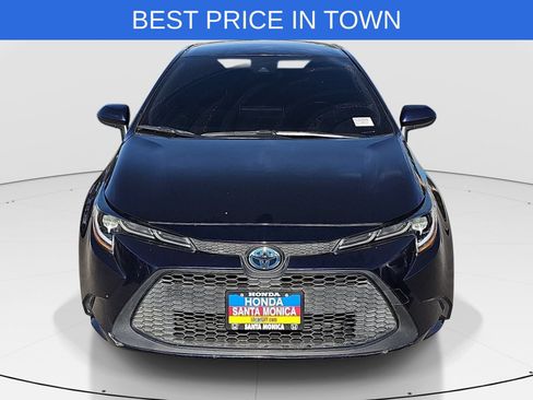 Used 2021 Toyota Corolla LE FWD image 2