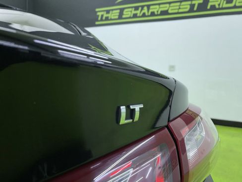 Used 2020 Chevrolet Malibu LT image 14