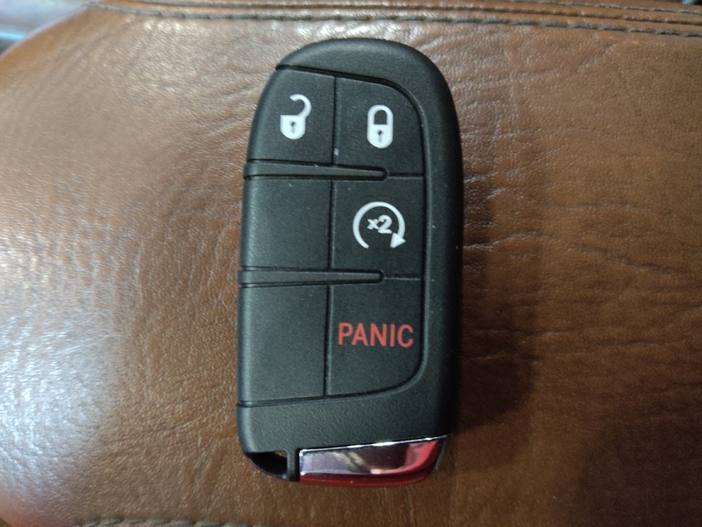 Used 2016 FIAT 500X Lounge FWD image 32