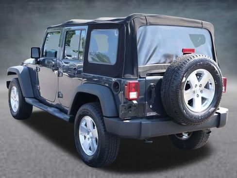 Used 2016 Jeep Wrangler Unlimited Sport w/ Connectivity Group AWD/4WD image 18