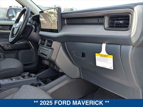 New 2025 Ford Maverick XLT w/ XLT Luxury Package AWD/4WD image 20