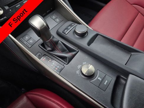 Used 2018 Lexus IS 300 F Sport image 21