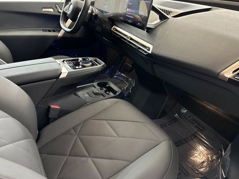 Certified 2024 BMW iX xDrive50 w/ Premium Package image 34