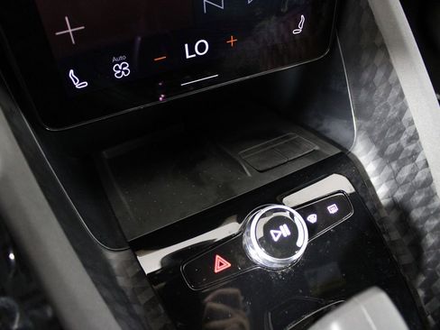 Used 2022 Polestar Polestar 2 image 20