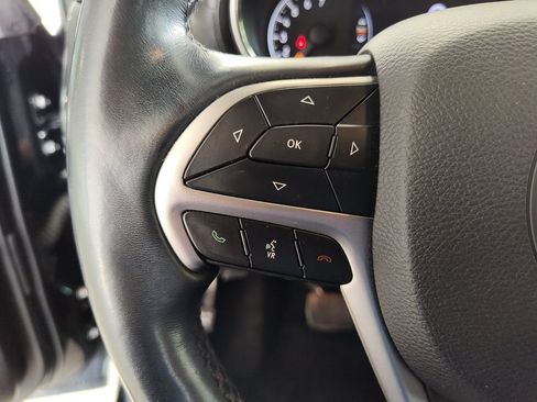 Used 2021 Jeep Grand Cherokee High Altitude AWD/4WD image 23