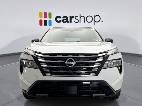 Used 2025 Nissan Rogue Platinum w/ Tech Package AWD/4WD image 8