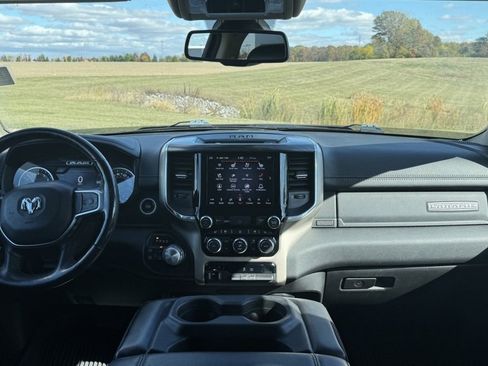 Used 2019 RAM 1500 Laramie w/ Trailer Tow Group image 32