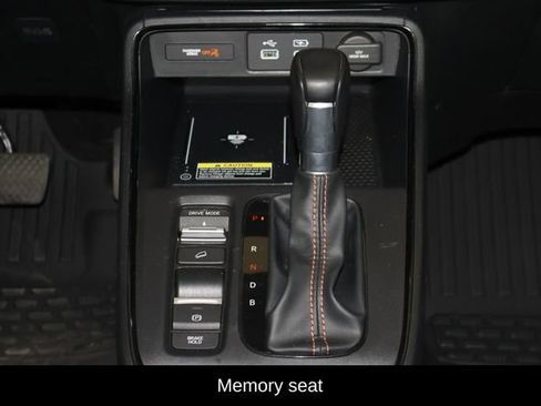 Used 2024 Honda CR-V Sport Touring image 13