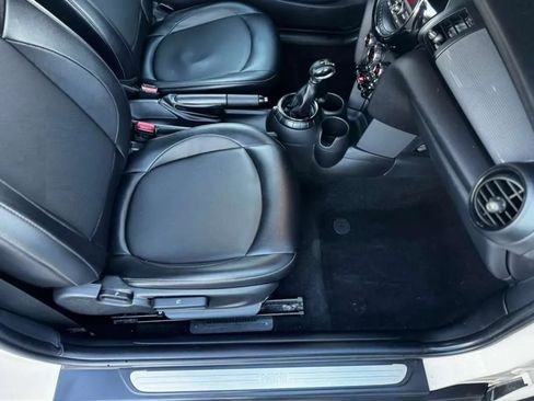 Used 2015 MINI Cooper 2-Door Hardtop image 36
