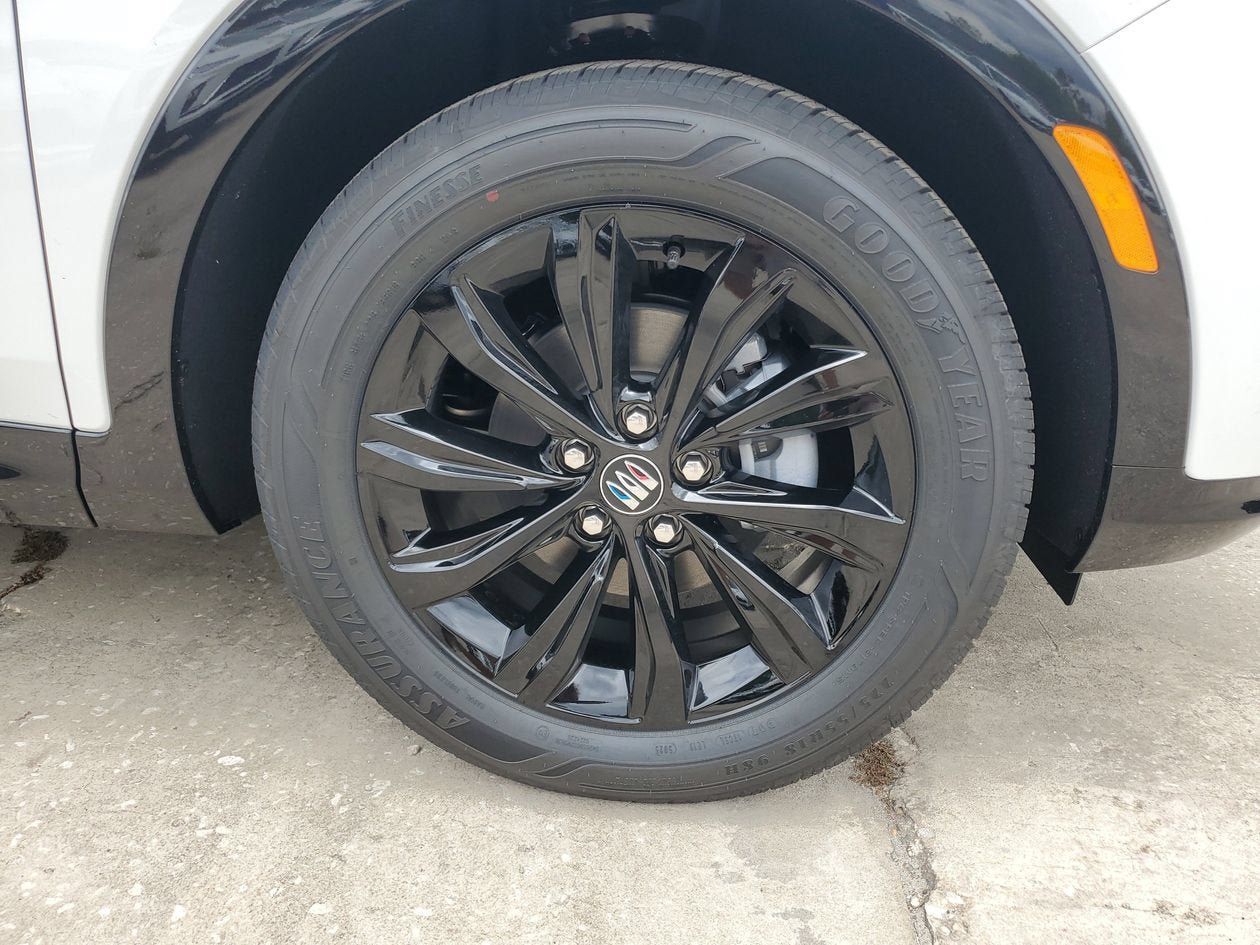 New 2026 Buick Envista Sport Touring w/ Convenience I Package FWD image 6