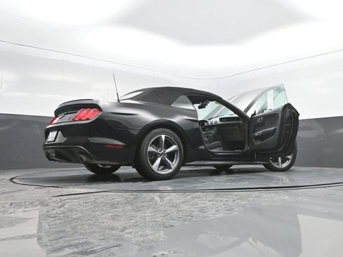 Used 2017 Ford Mustang Convertible w/ Equipment Group 051A image 42